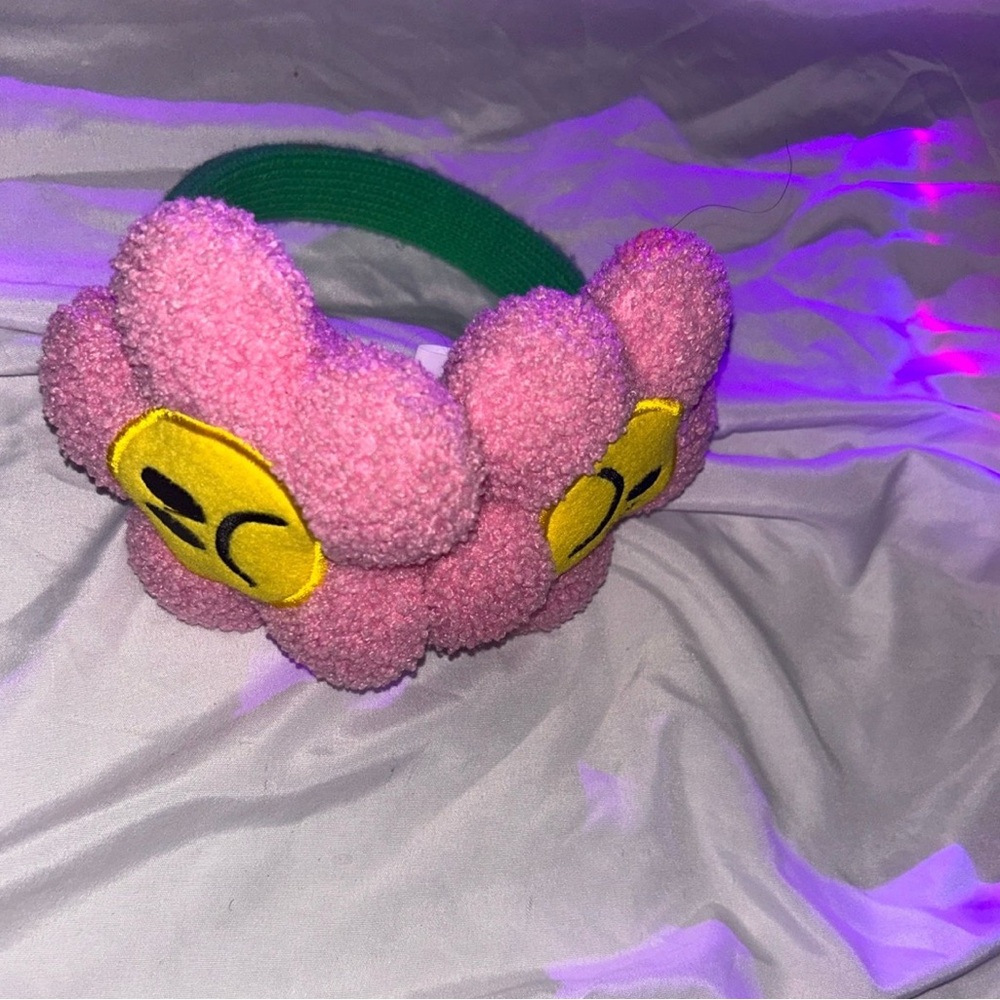 Sad flower earmuffs